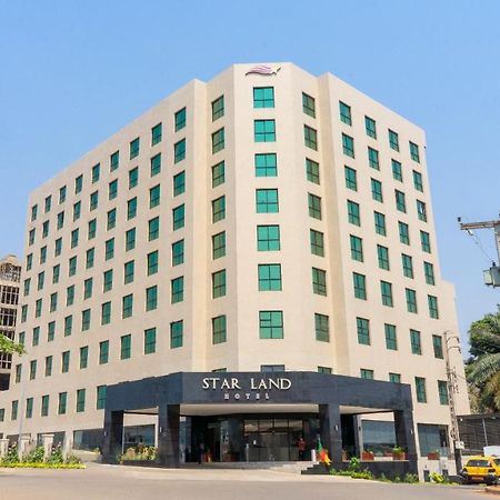 Star Land Hotel Bastos Yaoundé Dış mekan fotoğraf