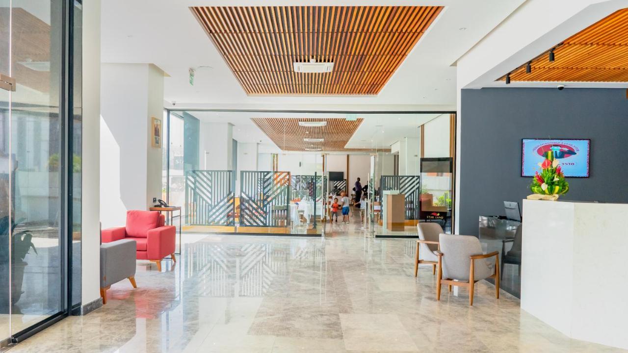 Star Land Hotel Bastos Yaoundé Dış mekan fotoğraf